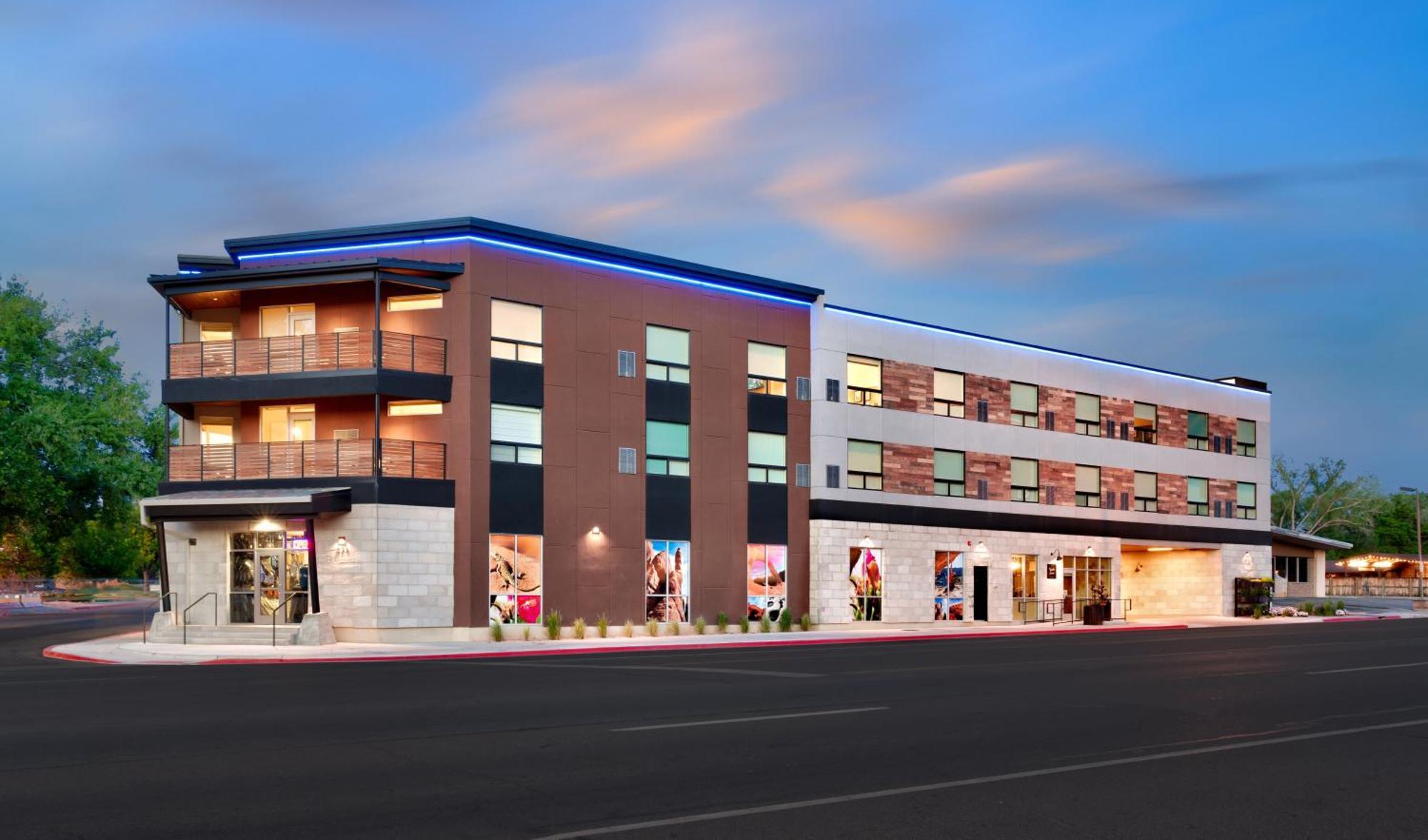 Gravity Haus Moab Hotel Ngoại thất bức ảnh